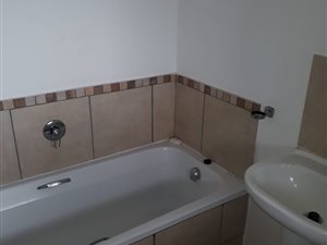 1 Bed Apartment in Halfway House