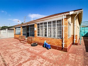 3 Bed House in East Geduld