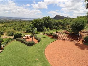 10.2 ha Farm in Buffelspoort