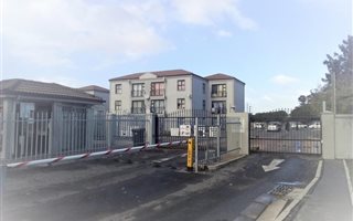 1 Bedroom Apartment in Bellville Central