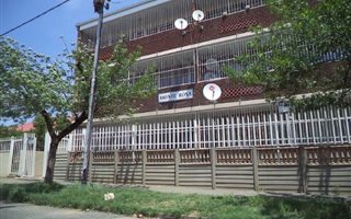 2 Bedroom Flat in Rosettenville