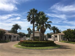 2 Bed Apartment in Century City