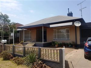 3 Bed House in Westdene