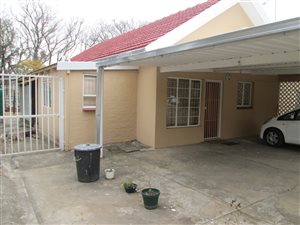 2 Bed Apartment in Egerton
