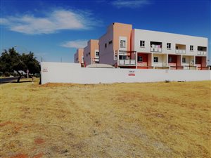2 Bed Townhouse in Mayberry Park