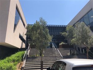 239 m² Commercial space in Waterfall City