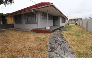 3 Bedroom House in Parow