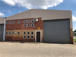 420 m² Industrial space in Gateway Industrial Park