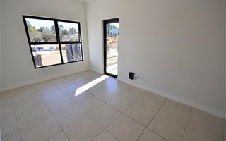 1 Bedroom Apartment in Linbro Park