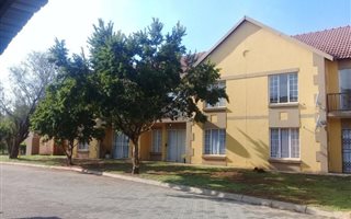 2 Bedroom Flat in Eldorette