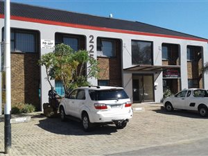 87 m² Commercial space in Farrar Park