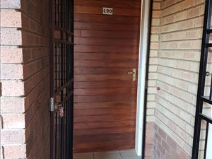 2 Bed Apartment in Onverwacht