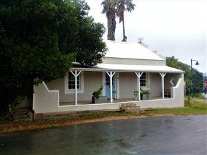 3 Bedroom House in Stanford