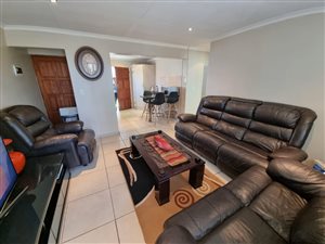3 Bed Apartment in Newmarket Park