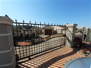 4 Bed House in Bonela