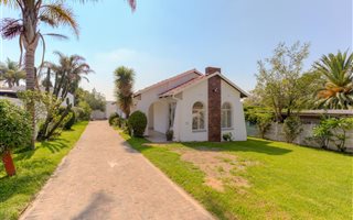 3 Bedroom House in Montgomery Park