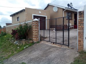 2 Bed House in Amalinda North