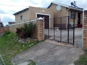 2 Bed House in Amalinda North