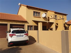 2 Bed Townhouse in Winternest