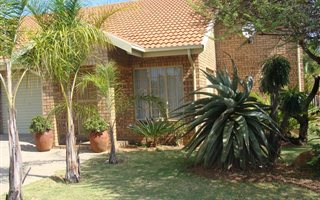 3 Bedroom Townhouse in Modimolle