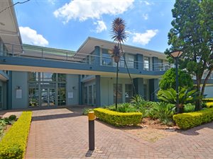 1867 m² Commercial space in Blackheath
