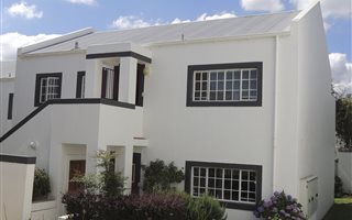 2 Bedroom Apartment in Windsor West