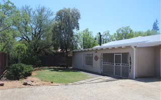 3 Bedroom House in De Aar