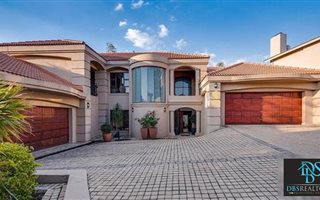 4 Bedroom Cluster in Woodmead