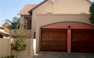 4 Bedroom Cluster in Glen Marais