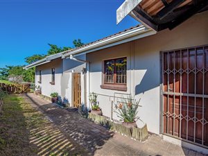 3 Bed Simplex in Escombe