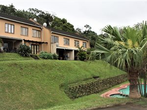 1.5 Bed Apartment in Bellair
