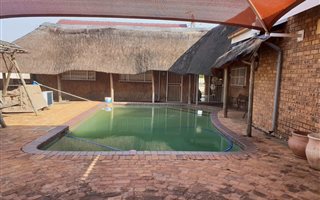 3 Bedroom House in Dal Fouche