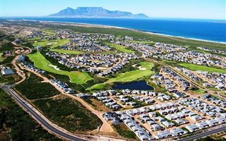 5 Bedroom House in Atlantic Beach Golf Estate