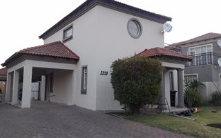 2 Bedroom Duplex in Brakpan North