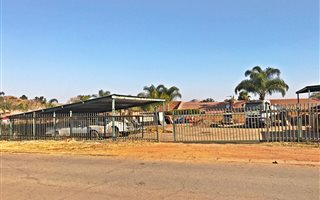 1265 m² Land available in Melodie