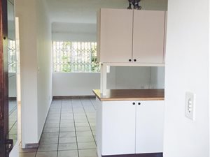 1 Bed Flat in Zwartkop