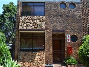 3 Bed Townhouse in Val de Grace