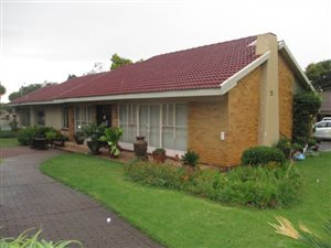 4 Bed House in Vanderbijlpark SW5