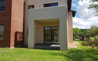 2 Bedroom Apartment in Jackal Creek (Northriding)