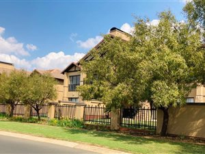 2 Bed Apartment in Ebotse Estate