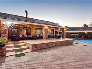 1124 ha Farm in Ruimsig