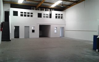355 m² Commercial space in Westmead