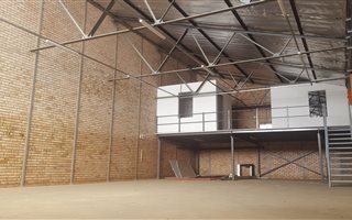 284 m² Industrial space in Wadeville