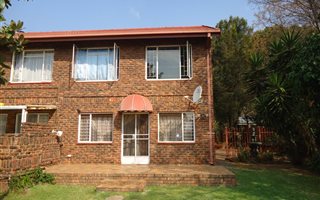 3 Bedroom Townhouse in Silverton