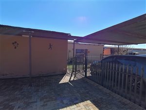 1.7 ha Farm in Hillside AH