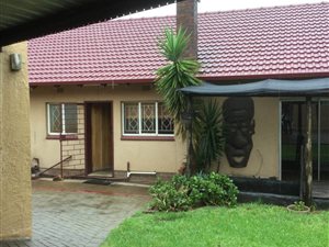 3 Bedroom House in Ravensklip