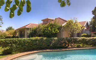 4 Bedroom House in Orchards