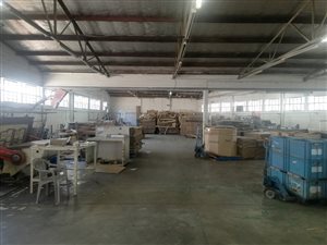 1282 m² Industrial space in Rossburgh