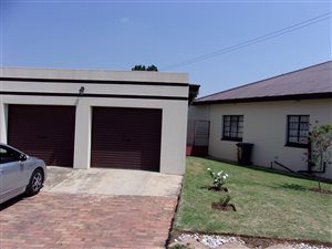 3 Bed House in Glenvarloch
