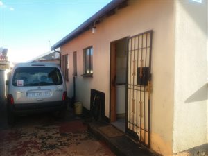 2 Bed House in Doornkop